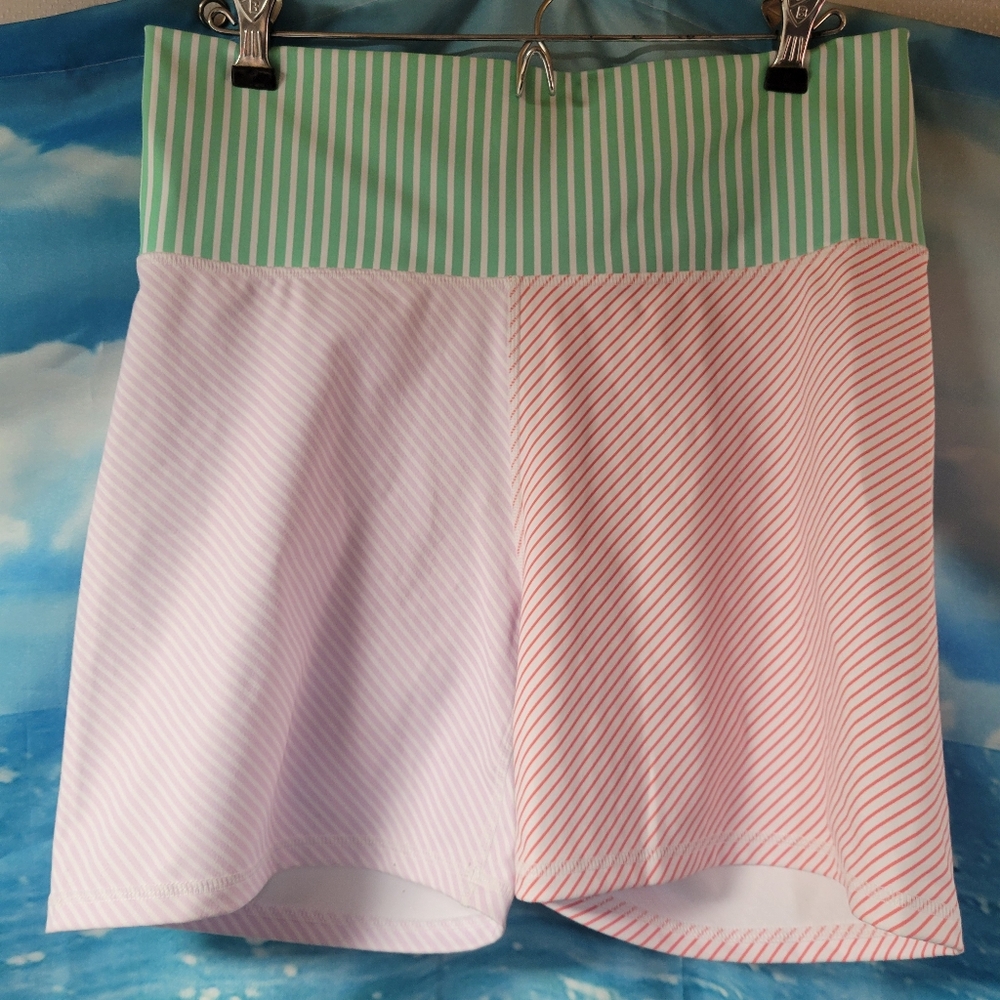 TEREZ NWT TLC Booty Shorts In Stripes Size XL